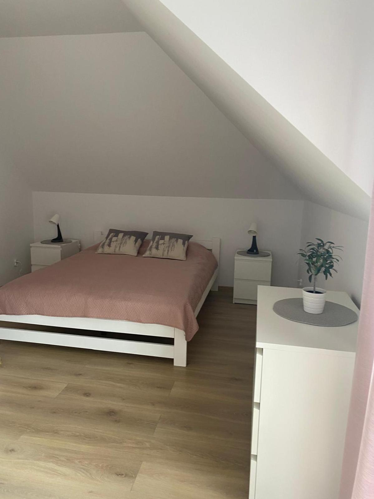 Apartamenty Lawenda Краков Экстерьер фото